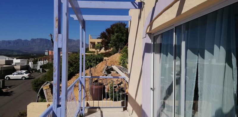 1 Bedroom Property for Sale in Gordons Bay Western Cape